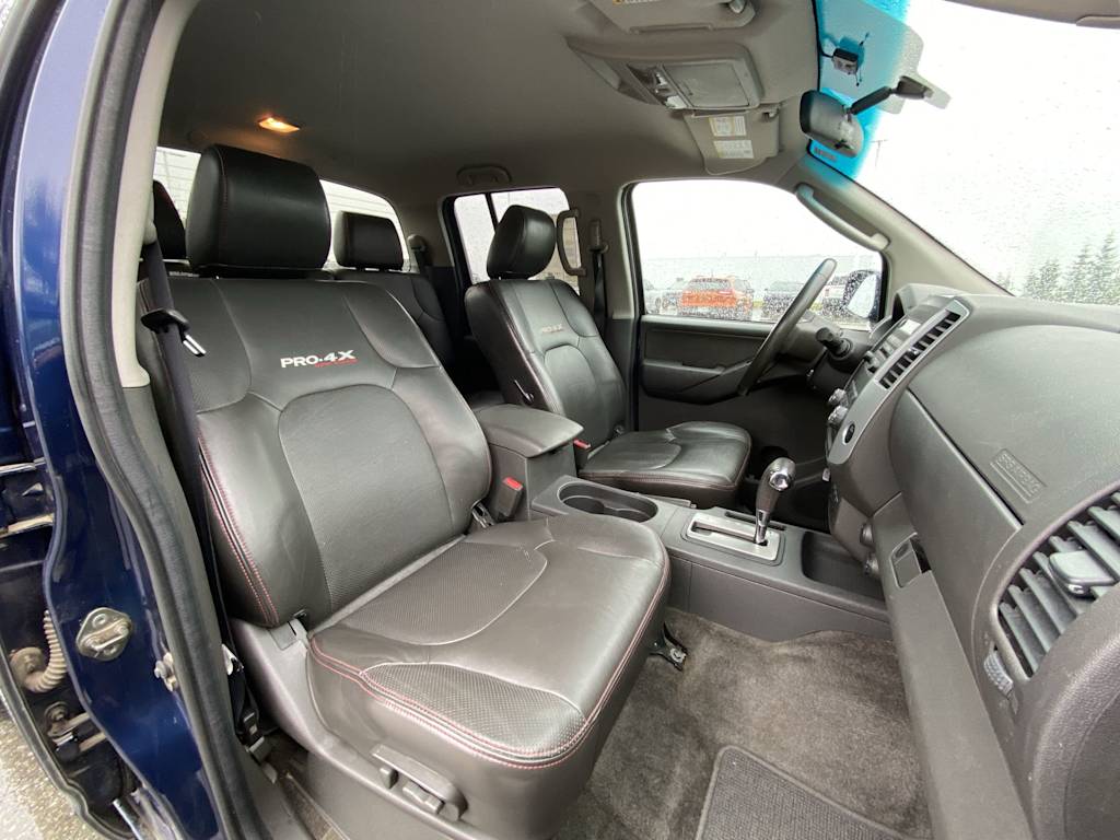 Thumbnail: 2010 Nissan Frontier - 9