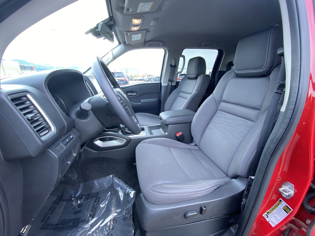 Thumbnail: 2023 Nissan Frontier - 7