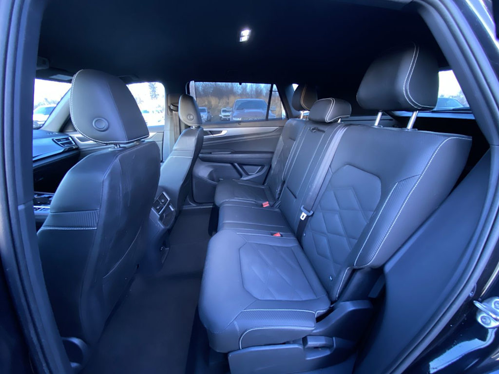 Thumbnail: 2025 Volkswagen Atlas - 10