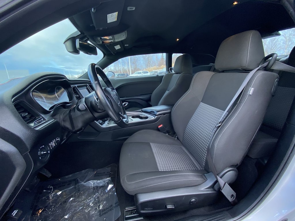 Thumbnail: 2022 Dodge Challenger - 8