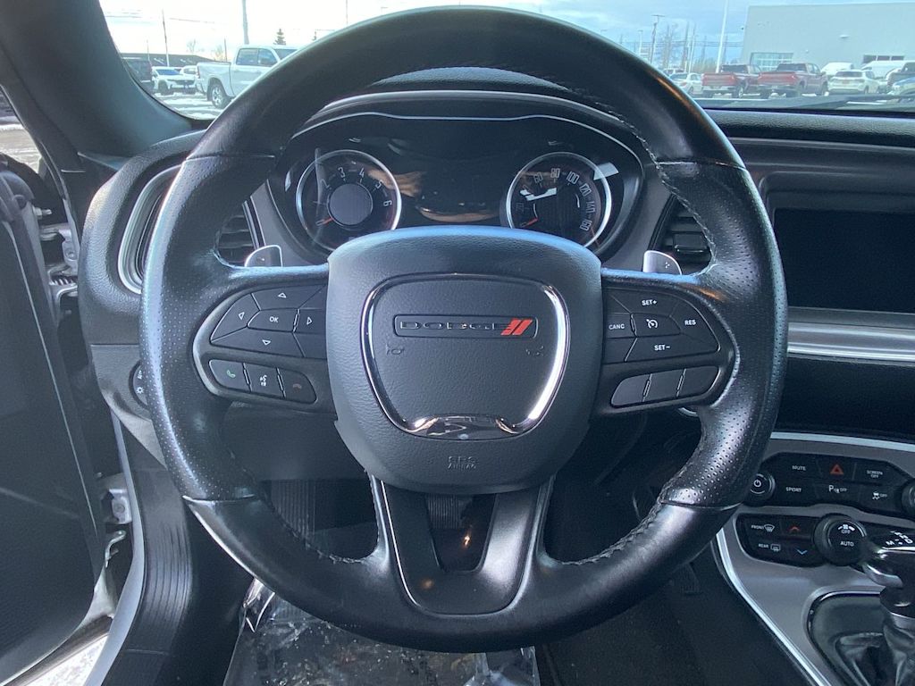 Thumbnail: 2022 Dodge Challenger - 2