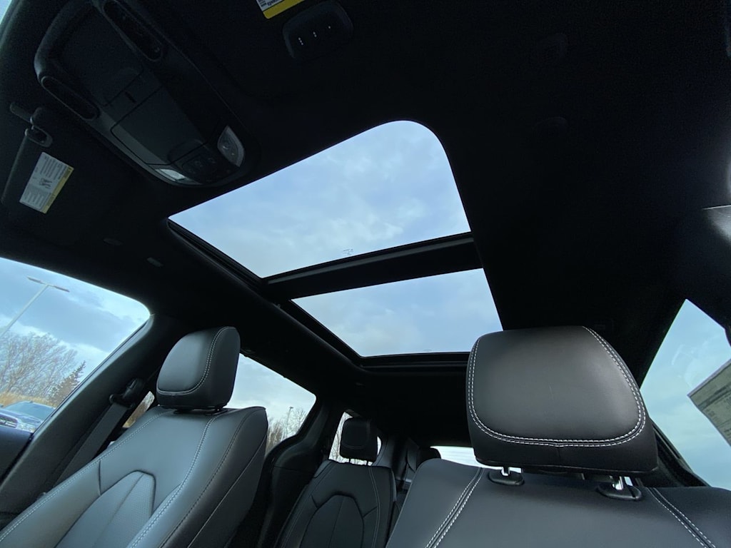 Thumbnail: 2026 Chrysler Pacifica - 23