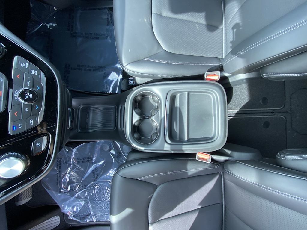 Thumbnail: 2027 Chrysler Pacifica - 24