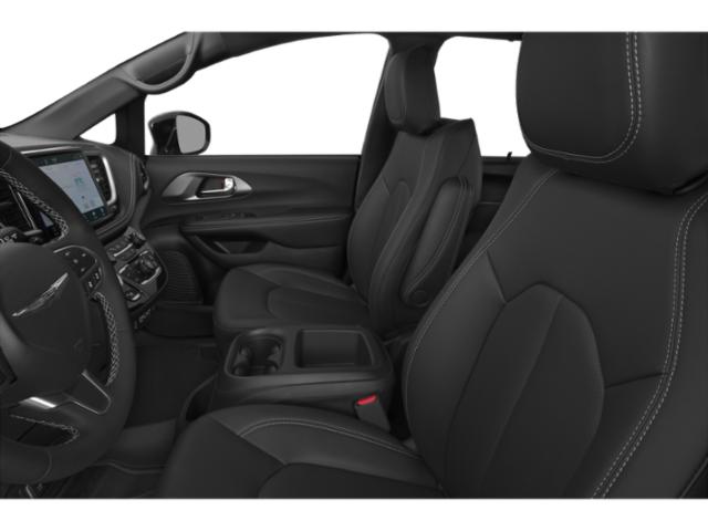 Thumbnail: 2026 Chrysler Pacifica - 8