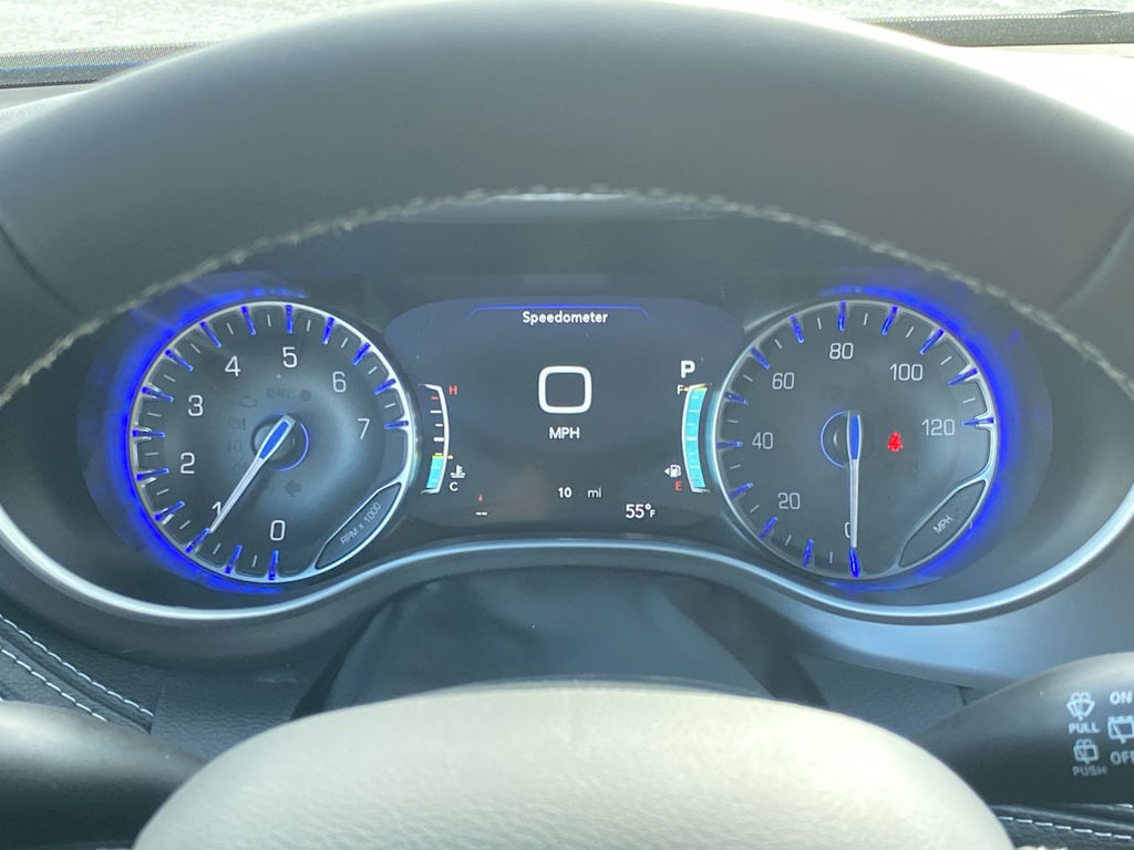 Thumbnail: 2026 Chrysler Pacifica - 12