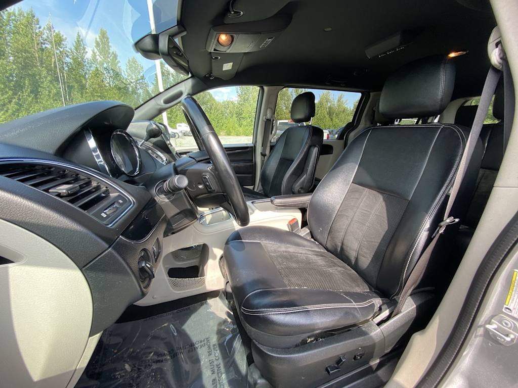 Thumbnail: 2018 Dodge Grand Caravan - 8