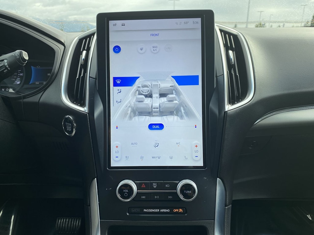 Thumbnail: 2023 Ford Edge - 20