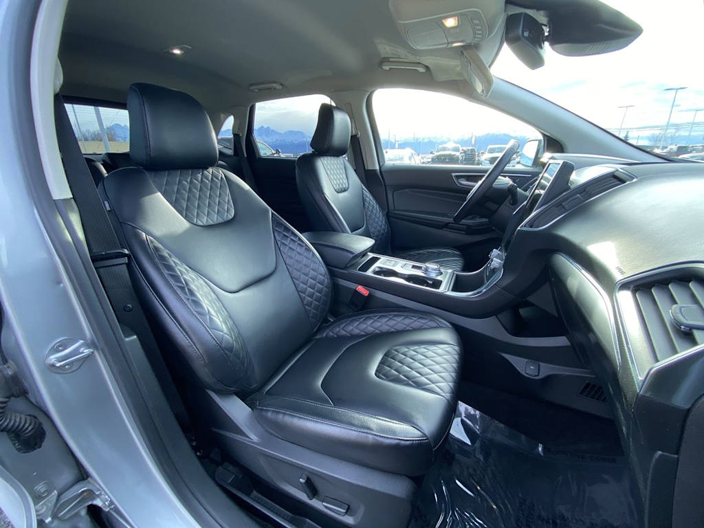 Thumbnail: 2023 Ford Edge - 9