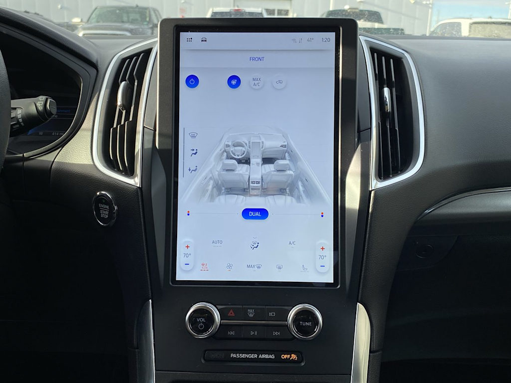 Thumbnail: 2023 Ford Edge - 28