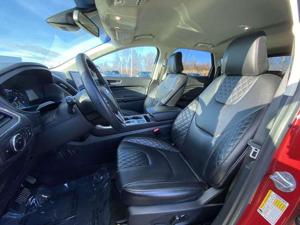 Thumbnail: 2023 Ford Edge - 8