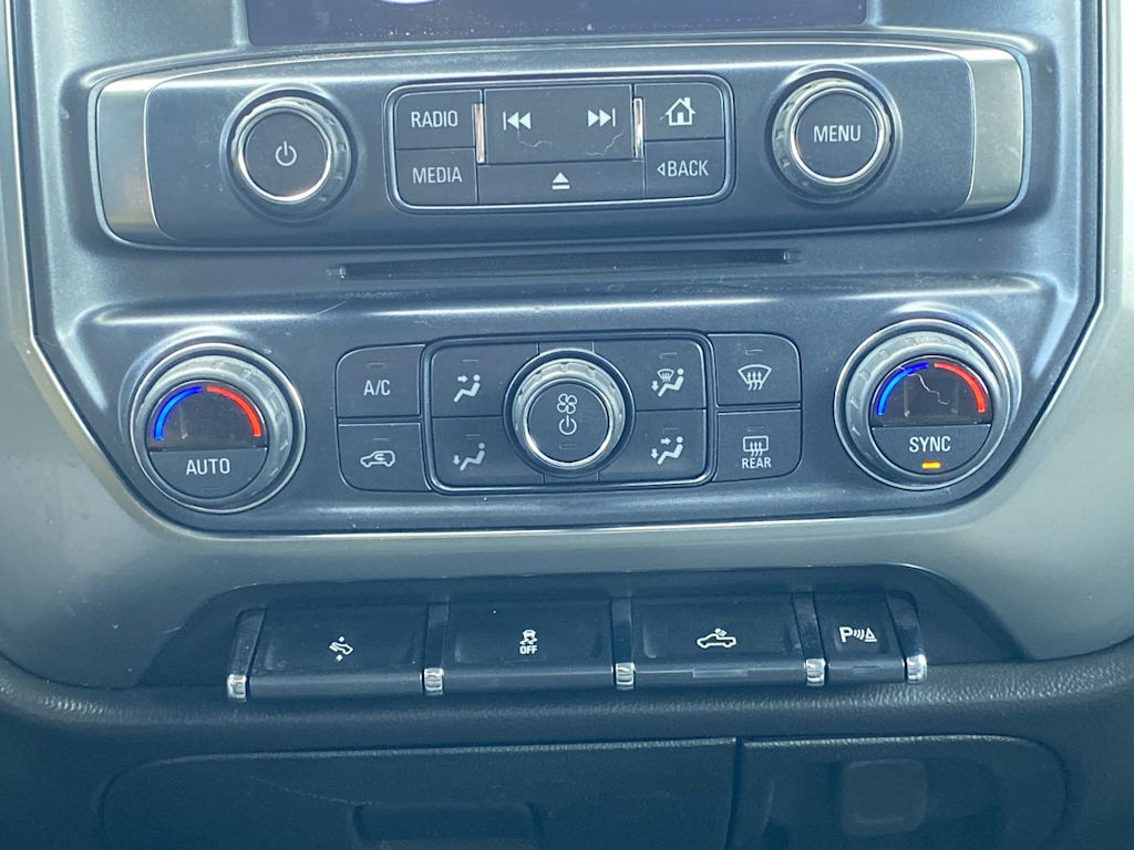 Thumbnail: 2019 Chevrolet Silverado 2500 - 21