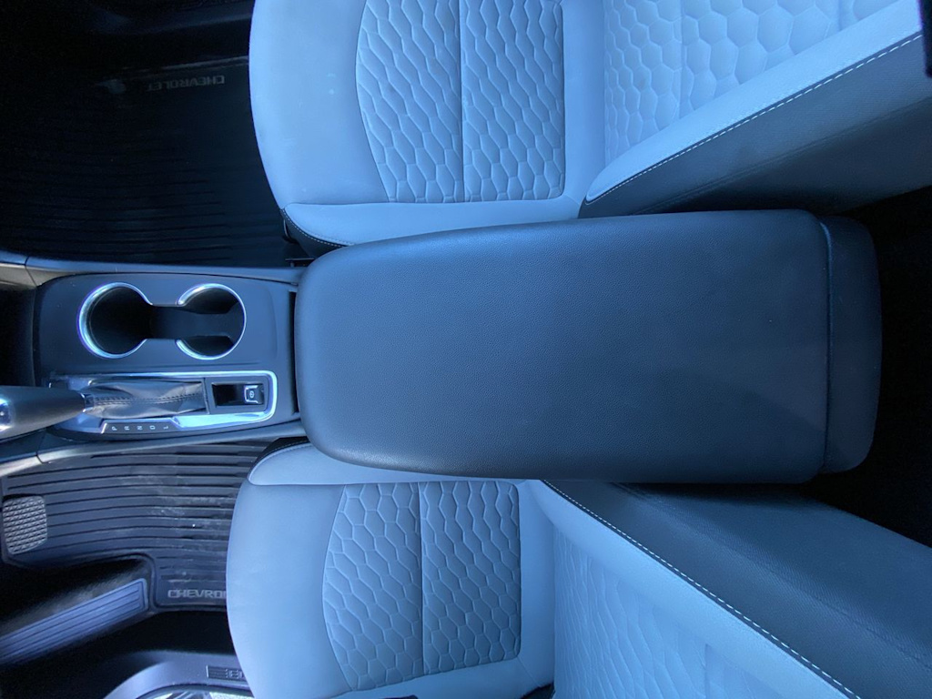 Thumbnail: 2020 Chevrolet Equinox - 25