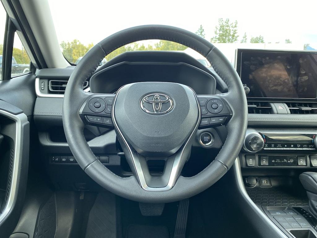 Thumbnail: 2024 Toyota RAV4 - 2