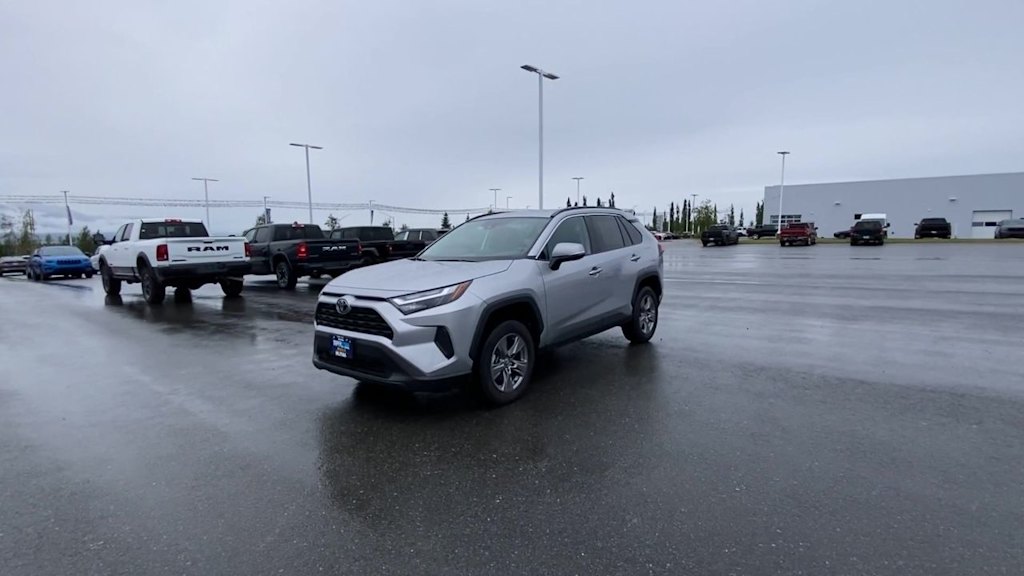 Thumbnail: 2024 Toyota RAV4 - 24