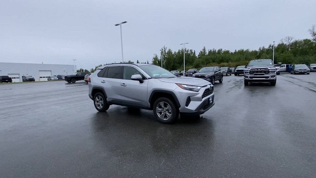 Thumbnail: 2024 Toyota RAV4 - 6