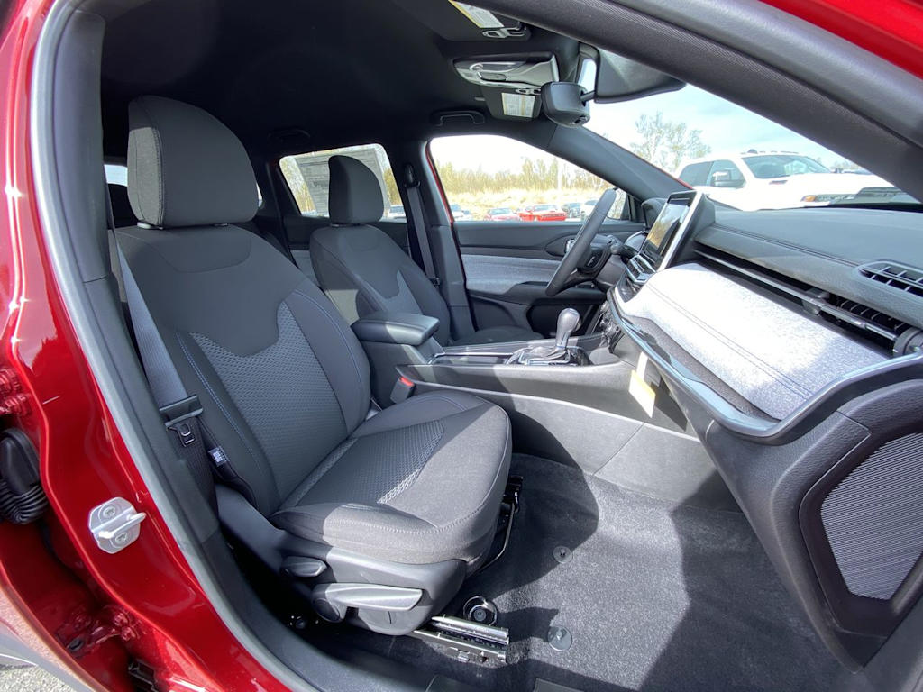 2025 Jeep Compass Sport 7