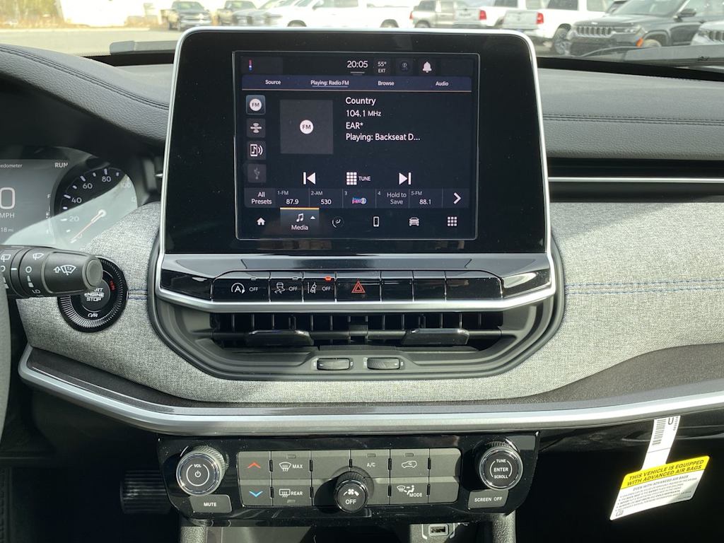 2025 Jeep Compass Sport 9