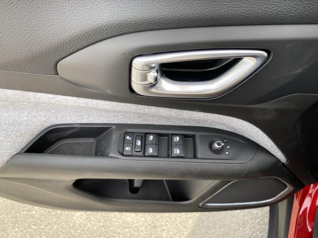 2025 Jeep Compass Sport 20