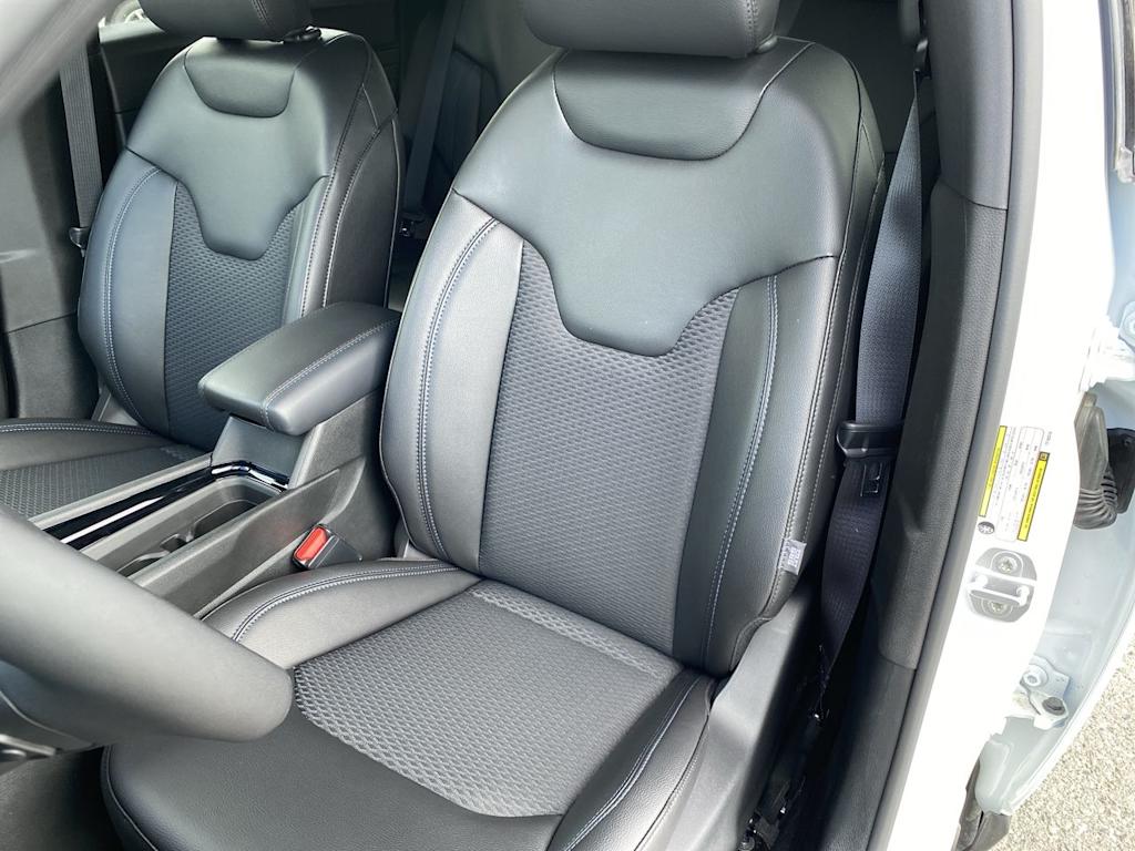Thumbnail: 2026 Jeep Compass - 9