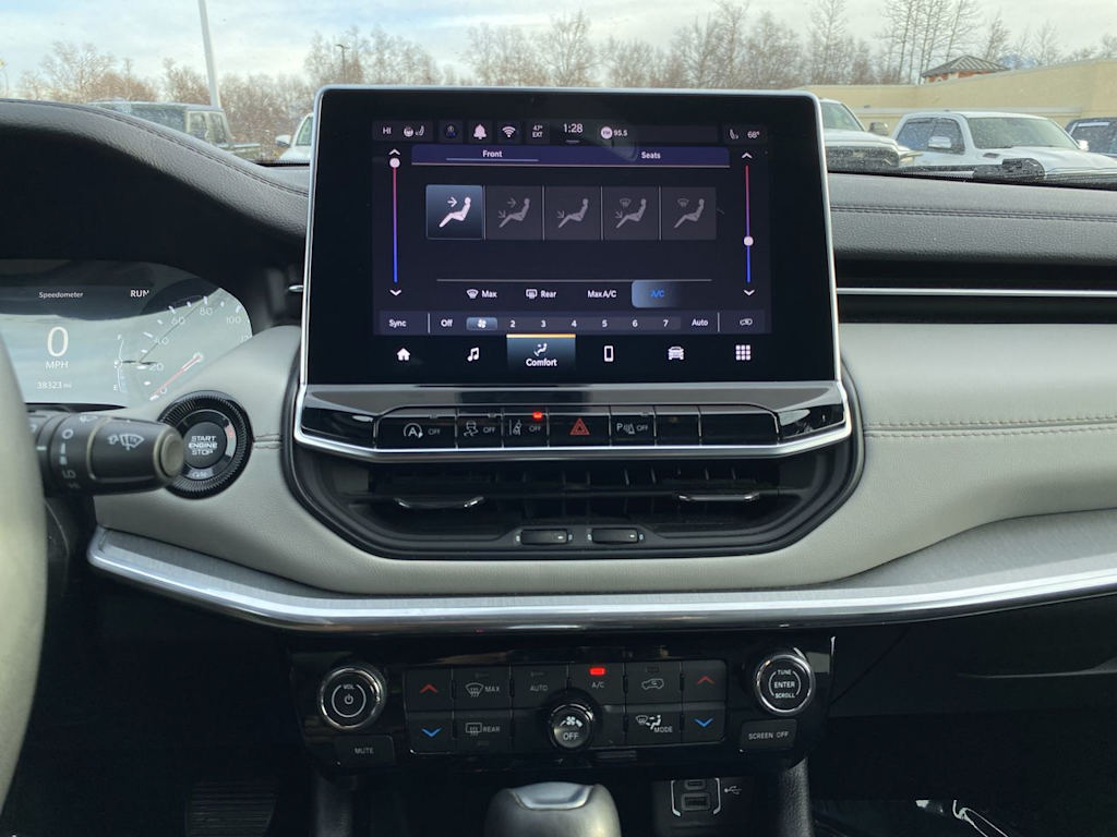 Thumbnail: 2024 Jeep Compass - 23