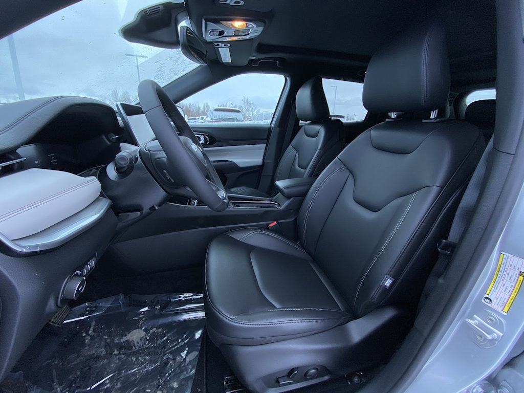 Thumbnail: 2026 Jeep Compass - 10