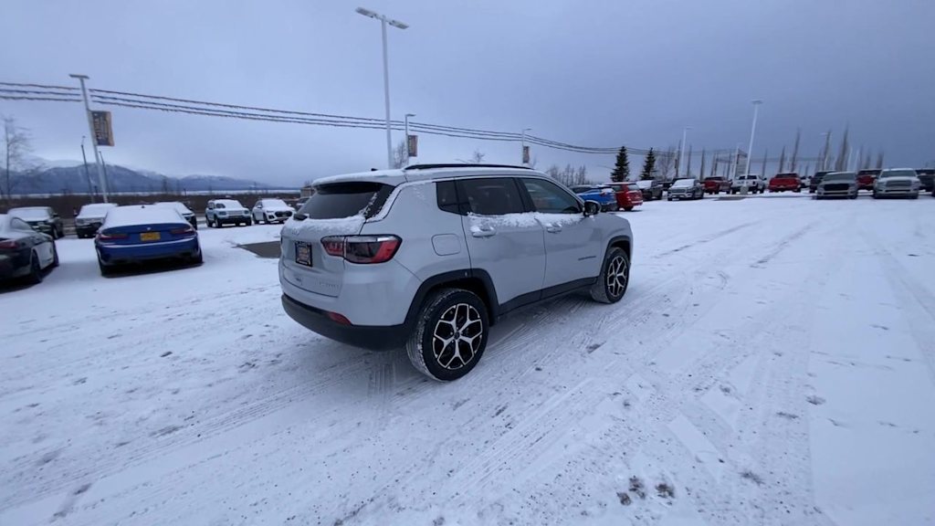 Thumbnail: 2026 Jeep Compass - 19