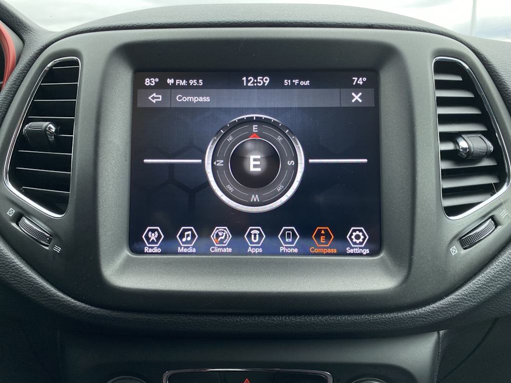 Thumbnail: 2020 Jeep Compass - 24