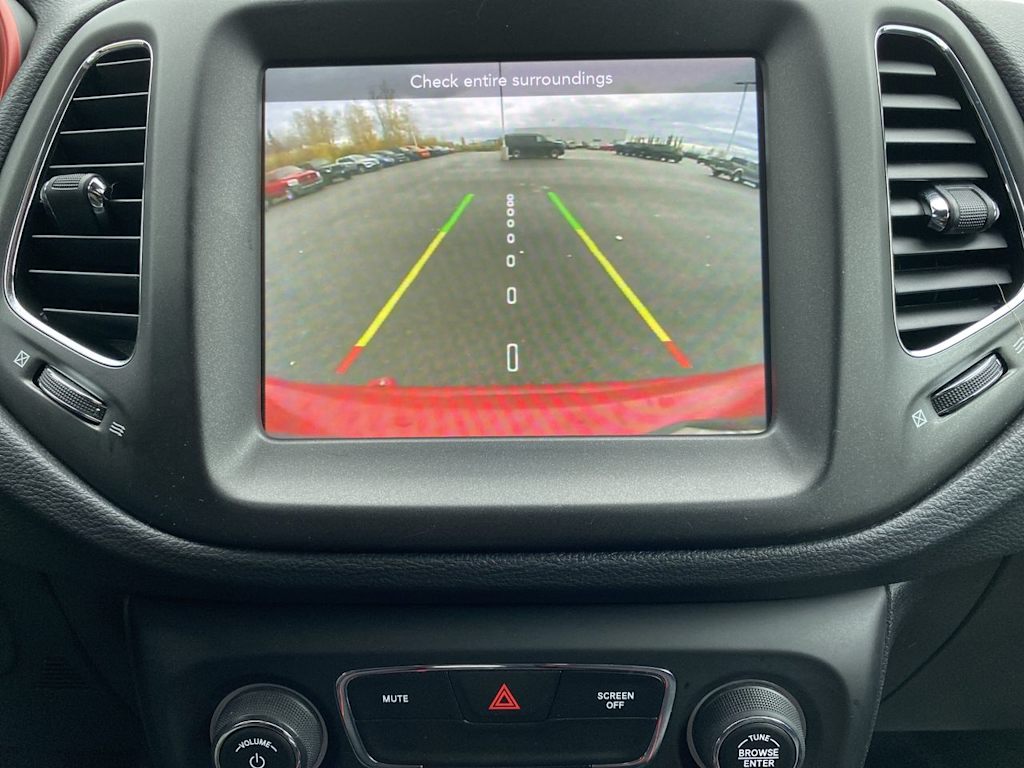 Thumbnail: 2020 Jeep Compass - 23