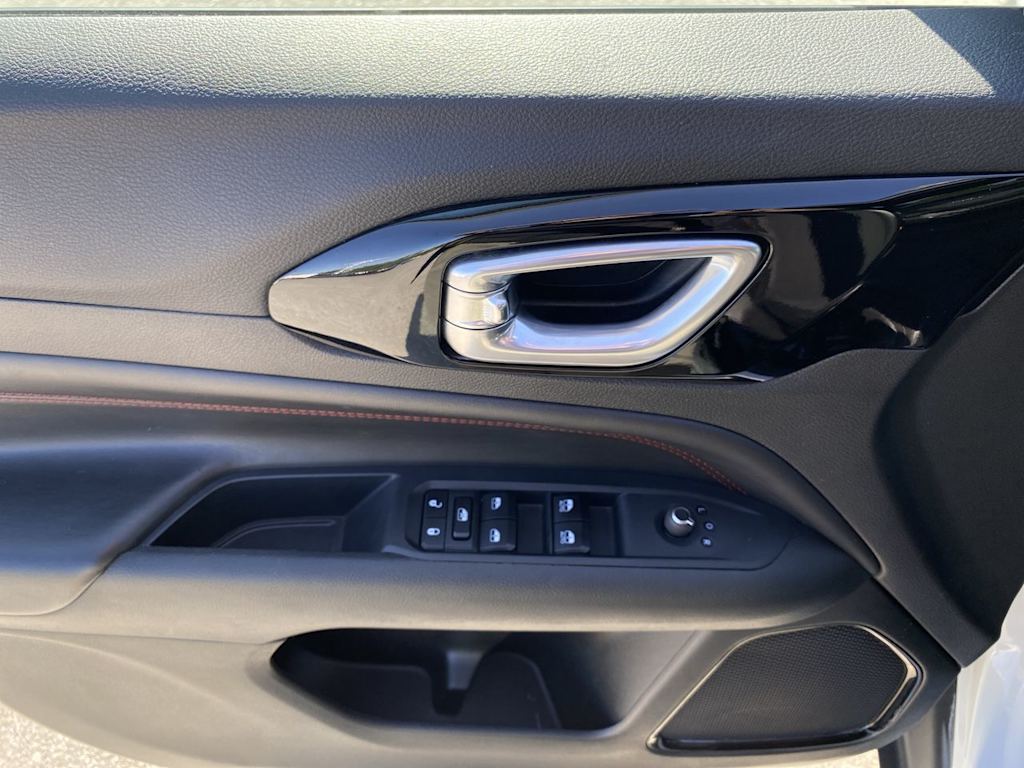 Thumbnail: 2024 Jeep Compass - 18