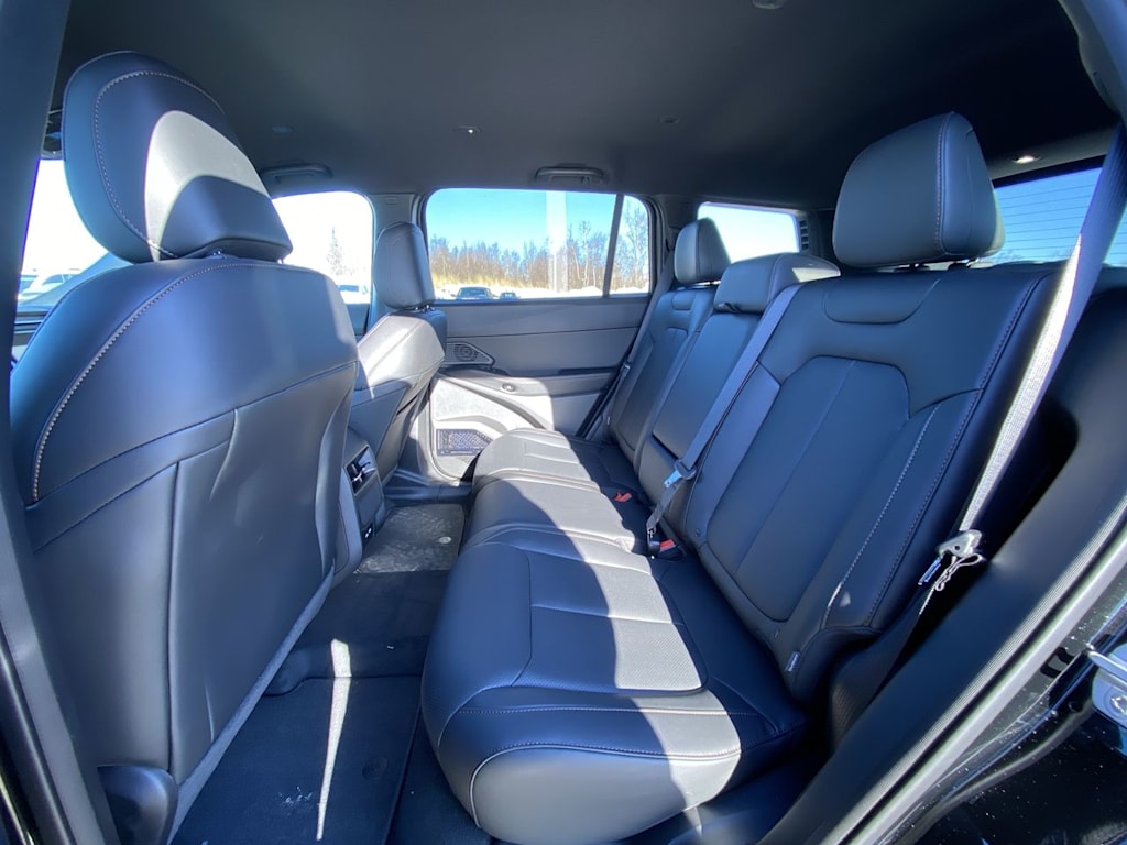 Thumbnail: 2026 Jeep Cherokee - 10