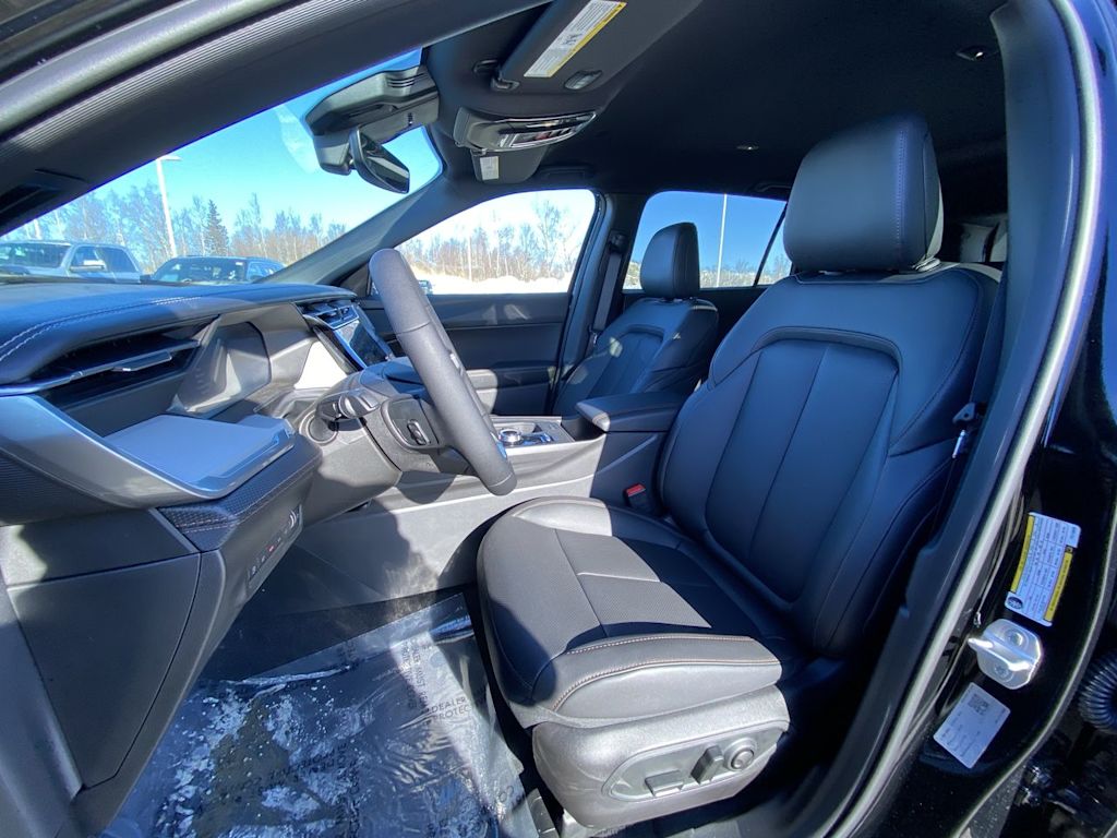 Thumbnail: 2026 Jeep Cherokee - 8