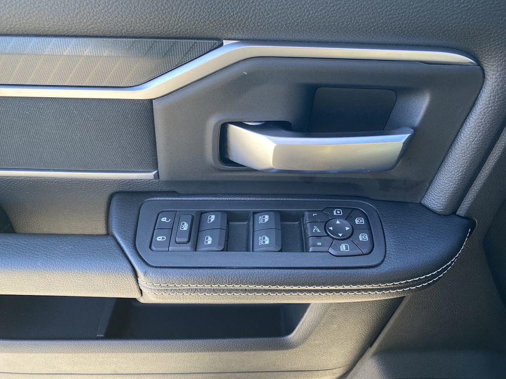 Thumbnail: 2026 RAM 2500 - 16