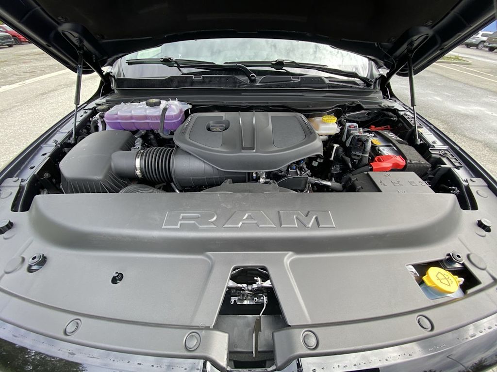 Thumbnail: 2026 RAM 1500 - 4