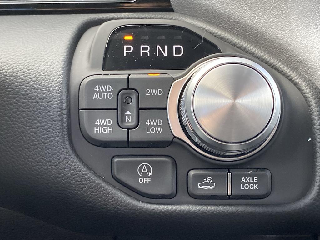Thumbnail: 2026 RAM 1500 - 26