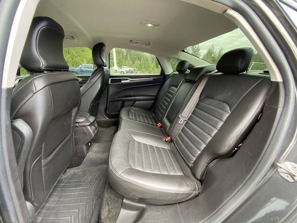 Thumbnail: 2016 Ford Fusion - 11
