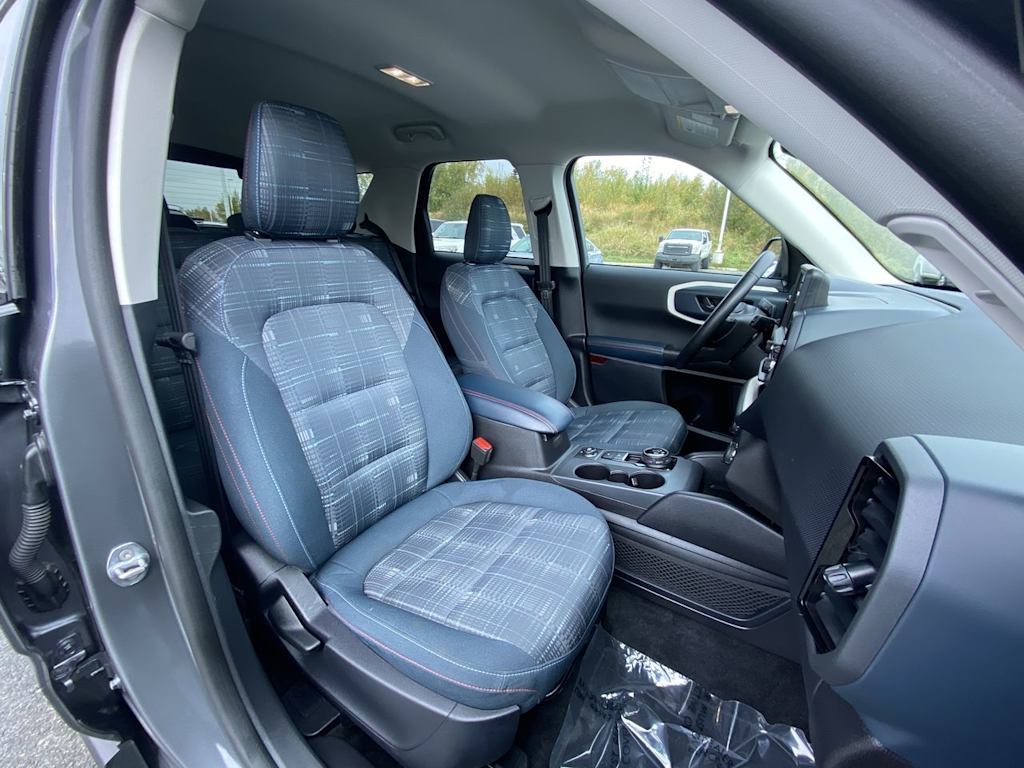 Thumbnail: 2024 Ford Bronco Sport - 8