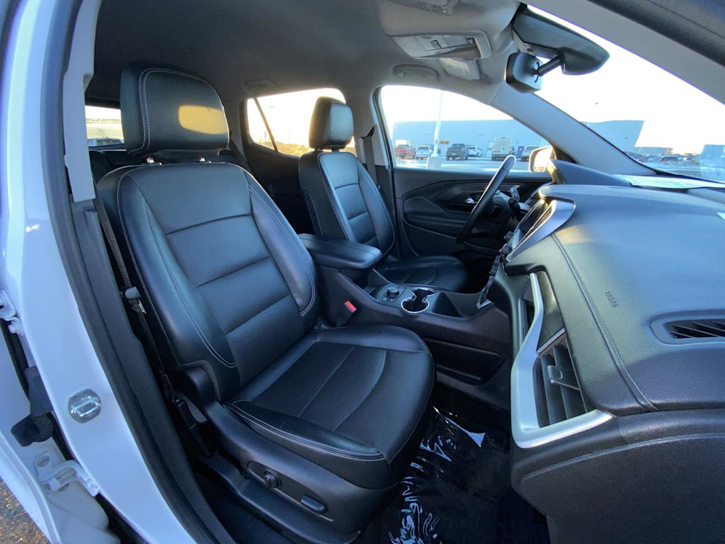 2024 GMC Terrain SLT 8