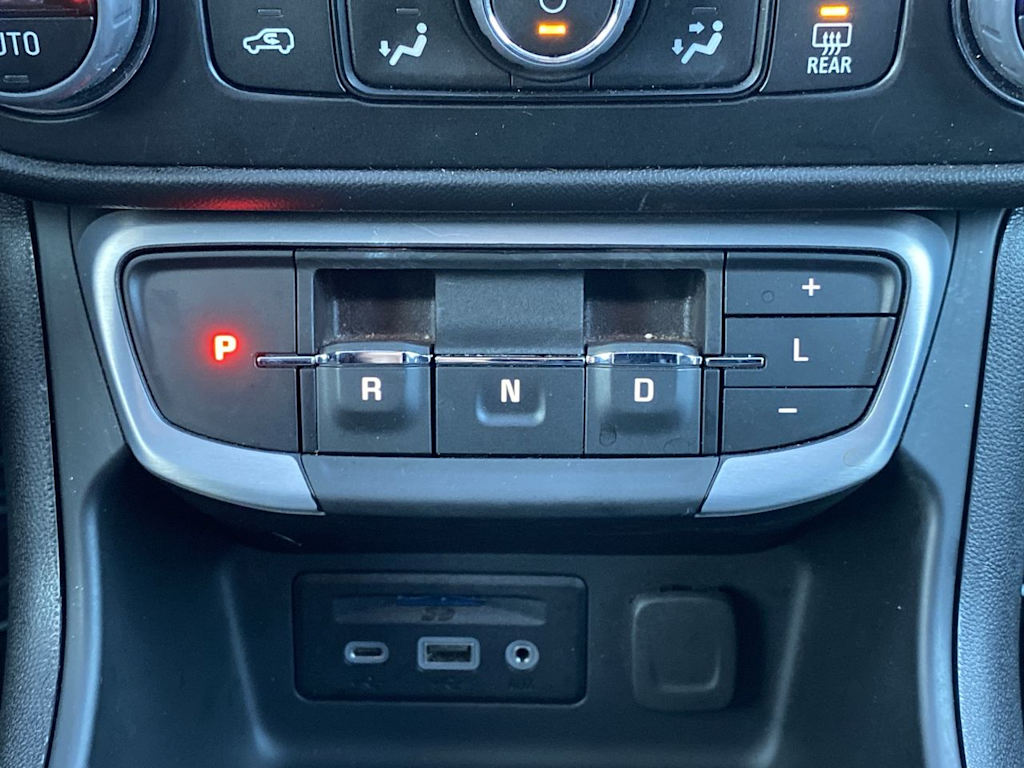 2024 GMC Terrain SLT 20