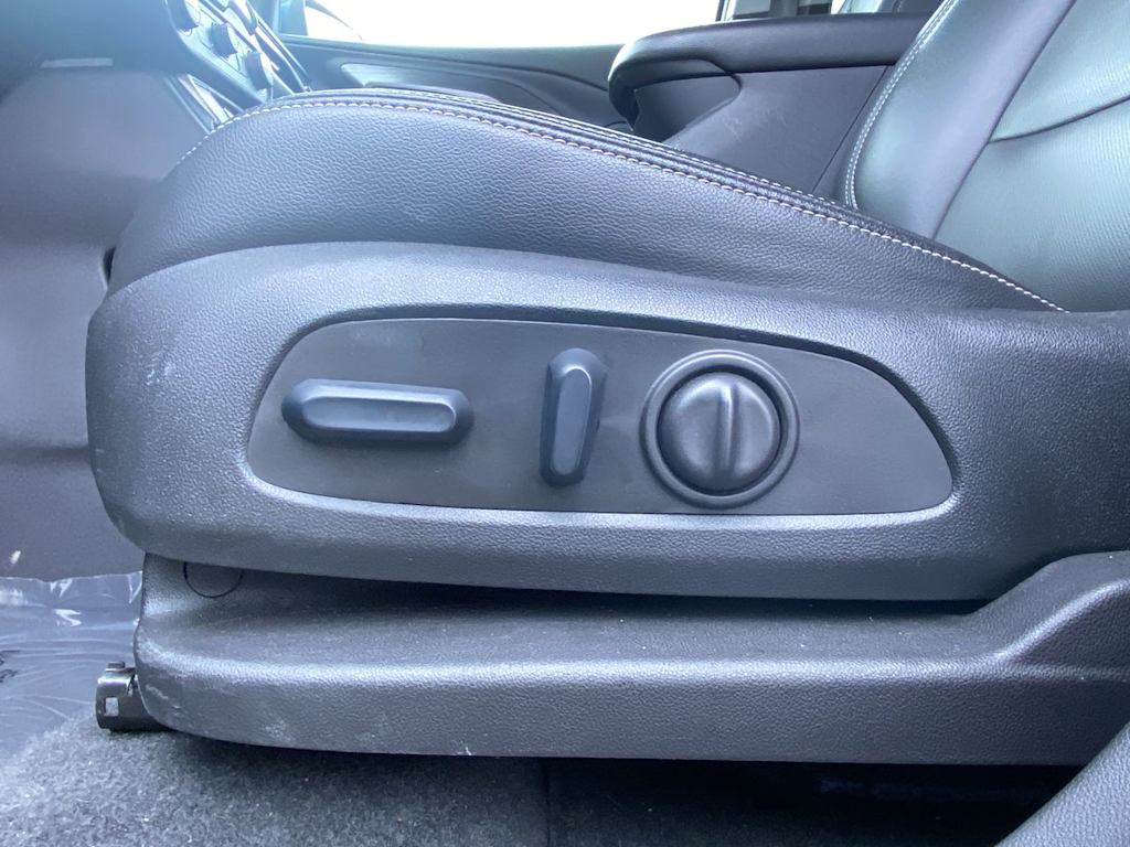 Thumbnail: 2024 GMC Terrain - 20