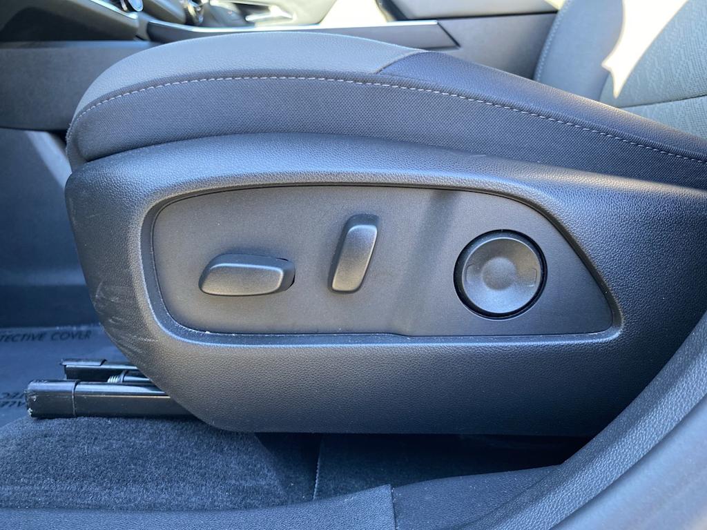 Thumbnail: 2025 Chevrolet Equinox - 17