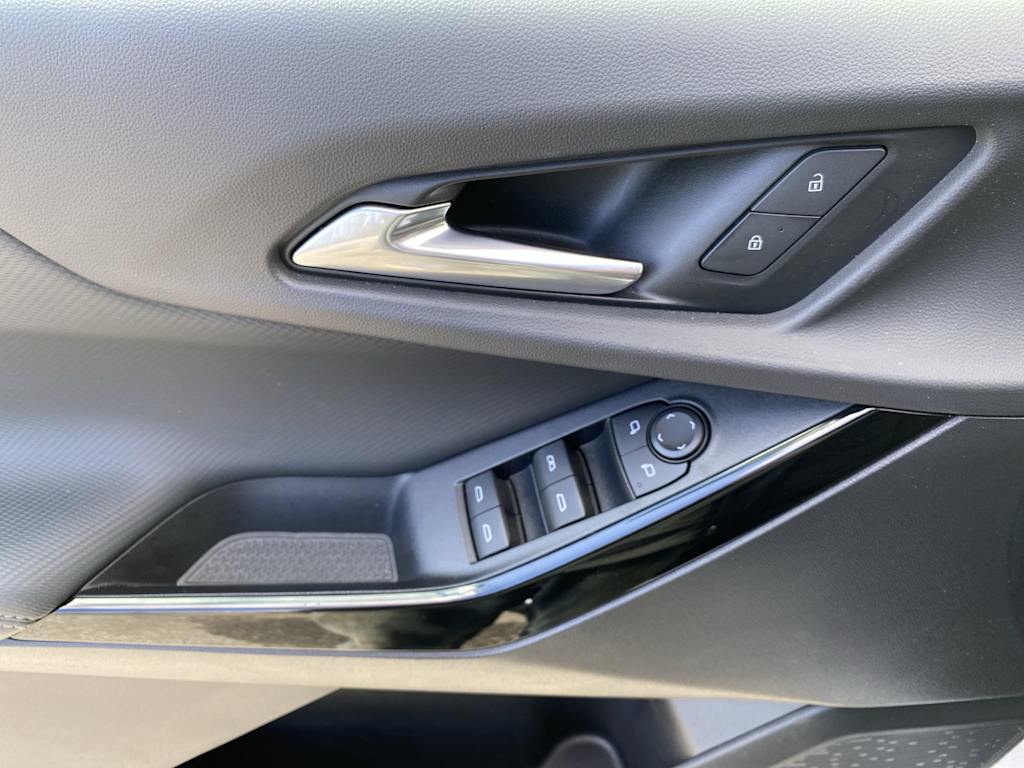 Thumbnail: 2025 Chevrolet Equinox - 22