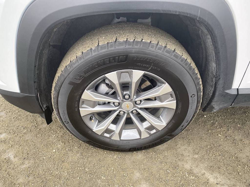 Thumbnail: 2025 Chevrolet Equinox - 6