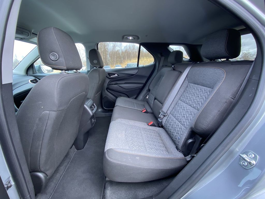Thumbnail: 2023 Chevrolet Equinox - 9