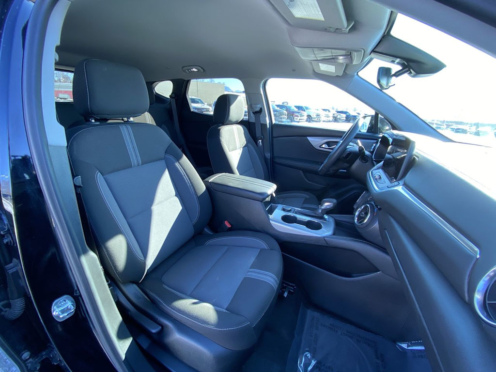 Thumbnail: 2025 Chevrolet Blazer - 9