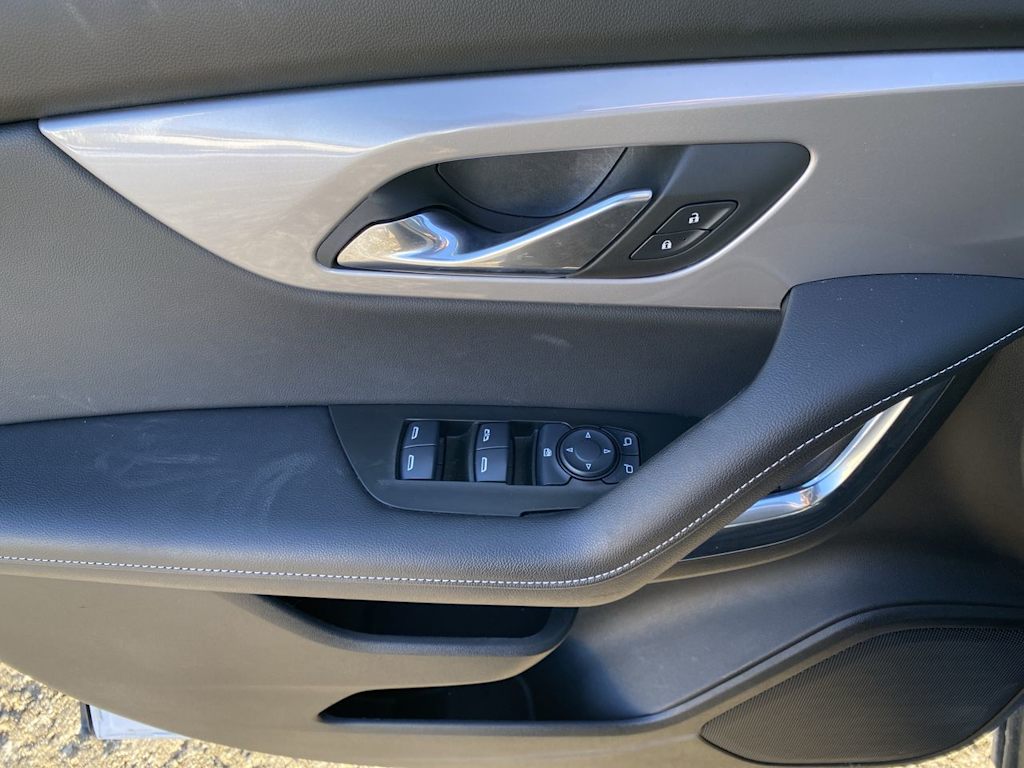 Thumbnail: 2025 Chevrolet Blazer - 16