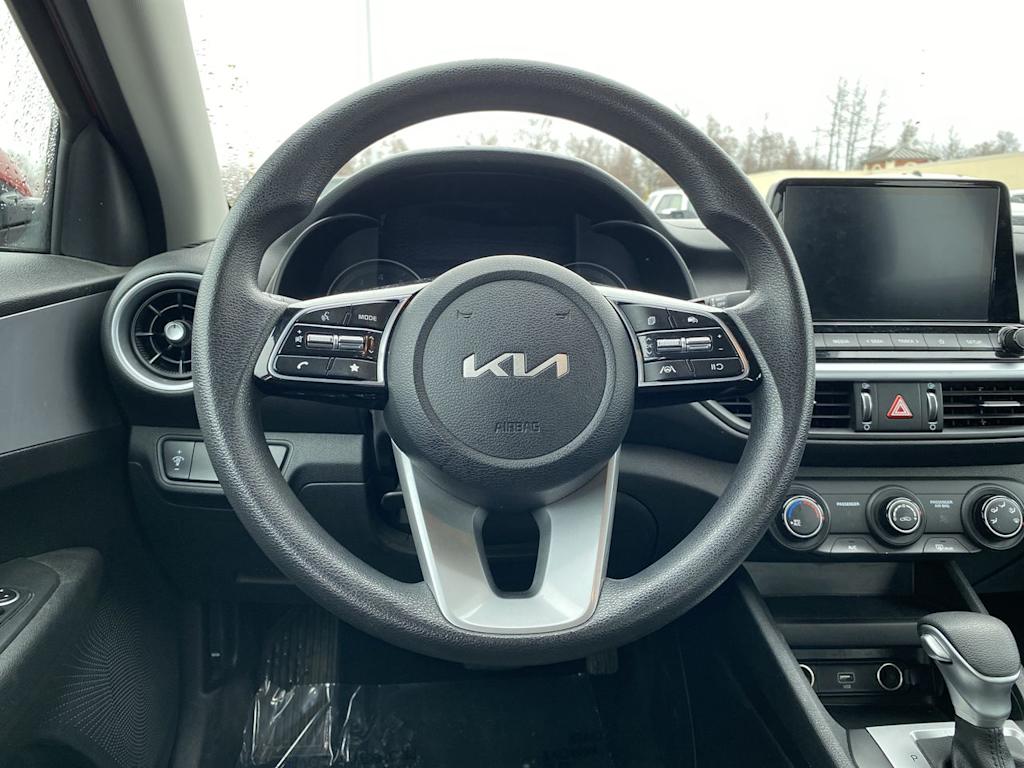 Thumbnail: 2023 Kia Forte - 2