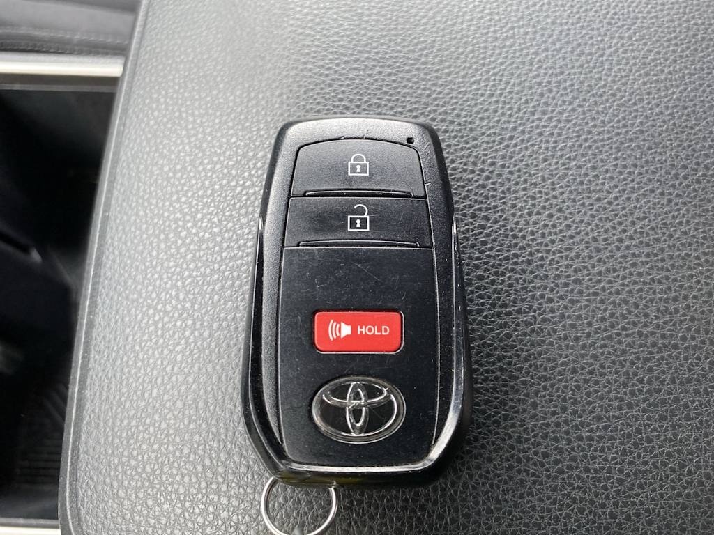Thumbnail: 2025 Toyota Tacoma - 15