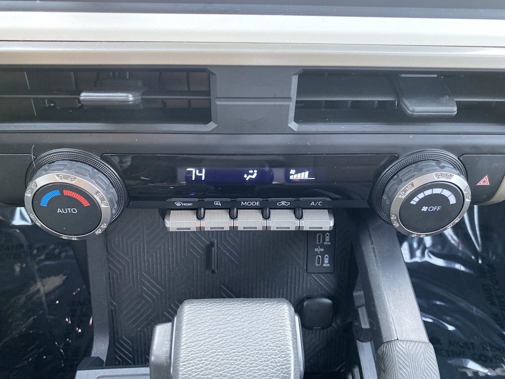 Thumbnail: 2024 Toyota Tacoma - 24