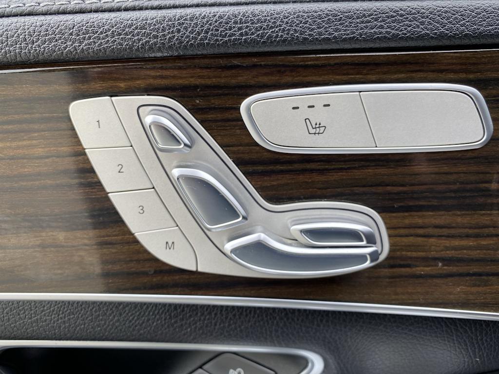 Thumbnail: 2017 Mercedes-Benz C-Class - 22