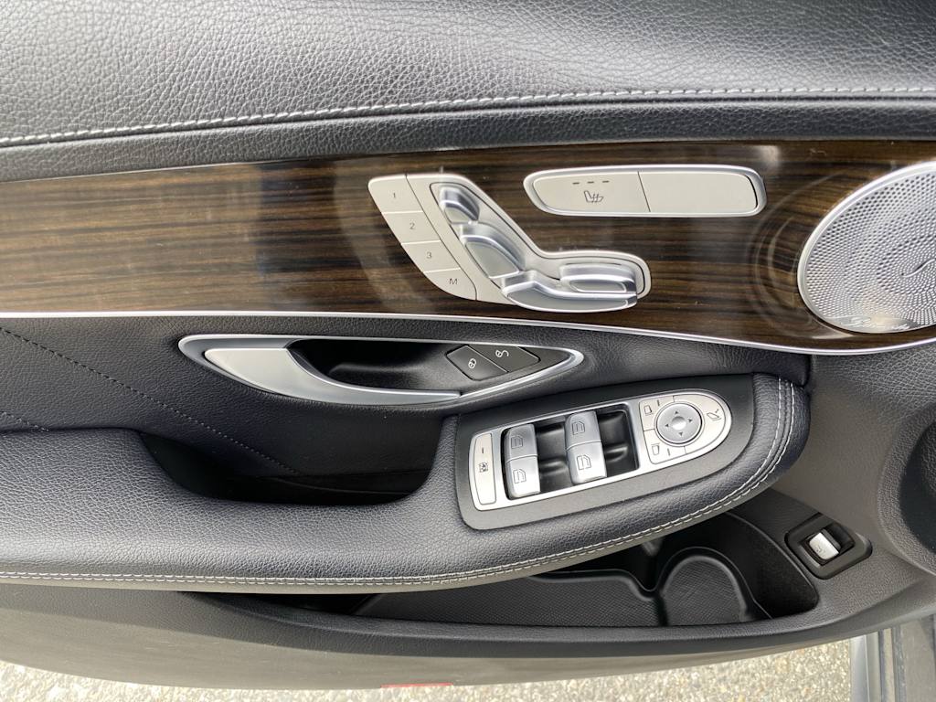 Thumbnail: 2017 Mercedes-Benz C-Class - 23